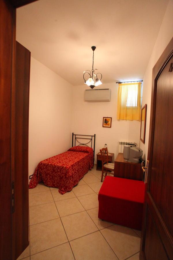 Savoia 3* Sapri
